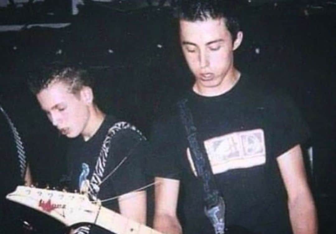 ロニー・ラドクのインスタグラム：「Last bday post, @violentnewmax and in high school. both of us have the same bday and it’s hilarious cause no matter what has happened if we hate each other or not (we don’t) we will always remember one another on our bdays. It’s deeper than music. life is wonderful and hindsight is 2021 🤙🏼❤️」