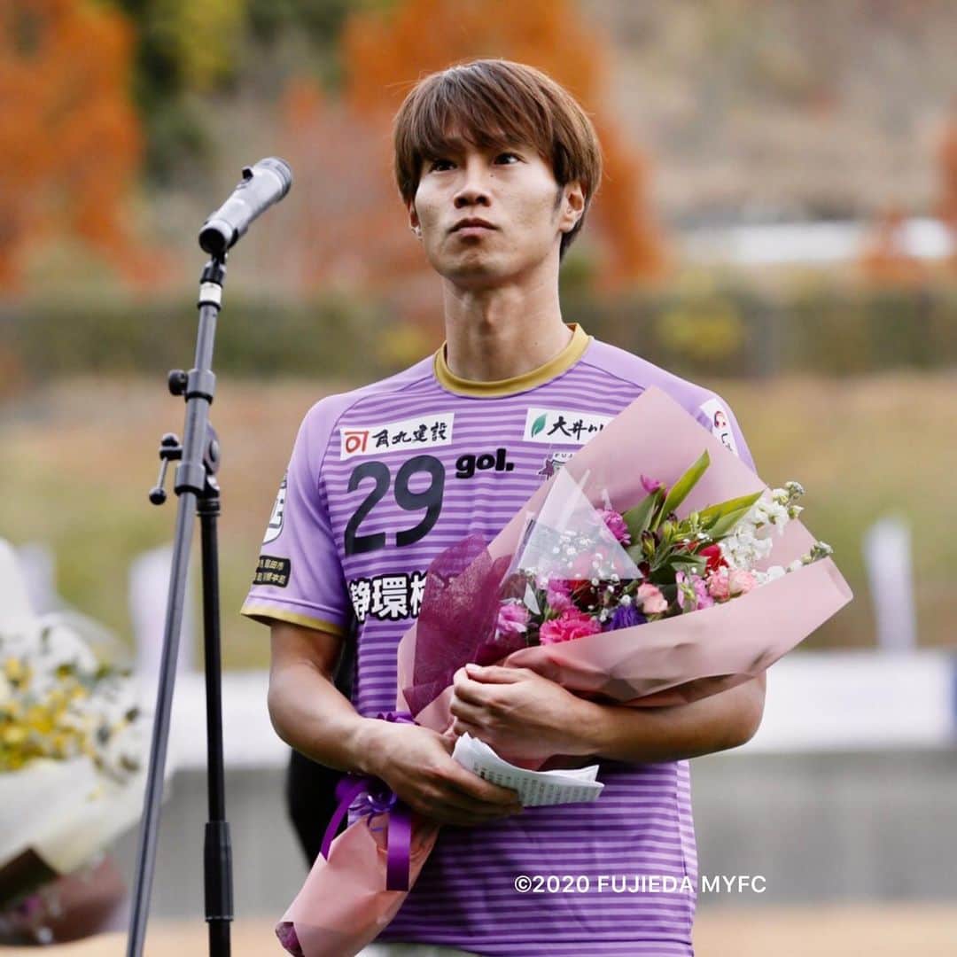 のインスタグラム：「引退。みんなありがとう。ラスト1試合頑張ろう。 #引退 #jリーグ #藤枝myfc #サッカー #静岡 #ガンバ大阪#ギラヴァンツ北九州 #水戸ホーリーホック #松本山雅 #ザスパクサツ群馬 #今まで所属したチームの皆さんにも届け🌟」