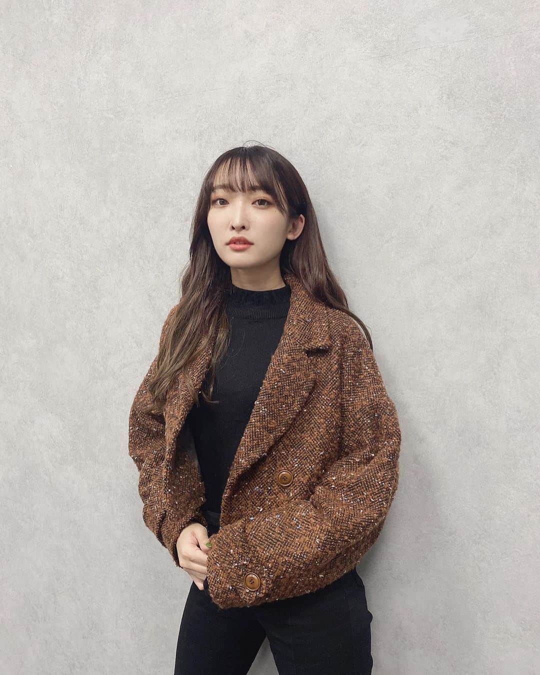 のインスタグラム：「アウター可愛すぎない？🥺」