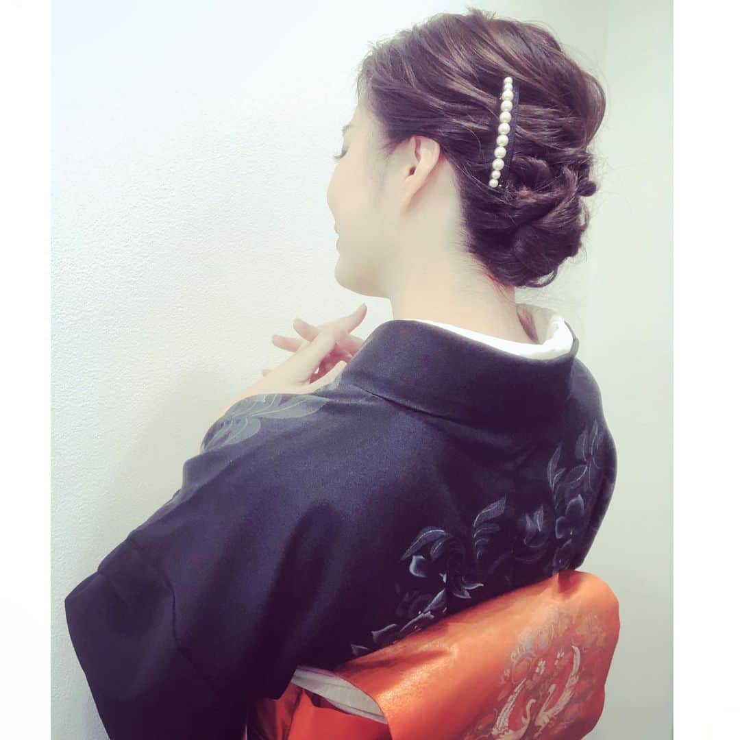 桂紗綾さんのインスタグラム写真 - (桂紗綾Instagram)「ゆうべのあたち🖤  #着物  #着物ヘア  #着物ヘアアレンジ  #着物ヘアセットはセルフ  #着物好きな人と繋がりたい  #abcラジオ  #朝も早よから  #朝も早よから桂紗綾です  #夜ココ  #エロス  #エロスの化身」12月16日 17時18分 - saaya_katsura_abc