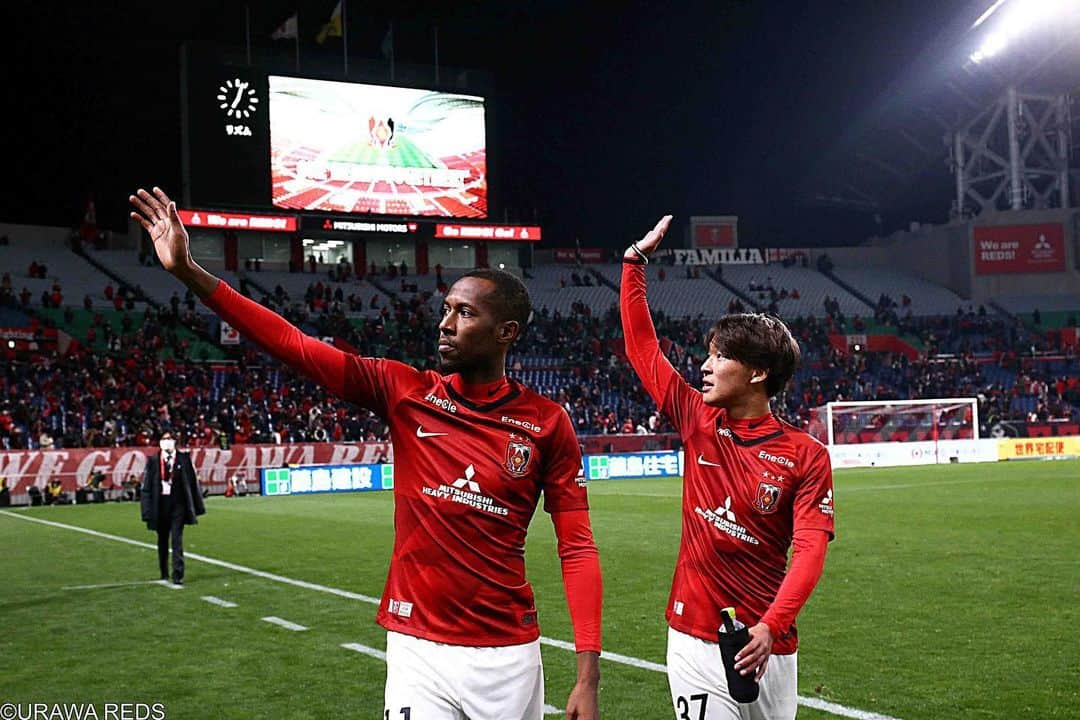 クエンテン・マルティノスさんのインスタグラム写真 - (クエンテン・マルティノスInstagram)「Last 2 games for Urawa. Let’s get a win!! @hide_takeda_37」12月16日 17時40分 - qmartinus