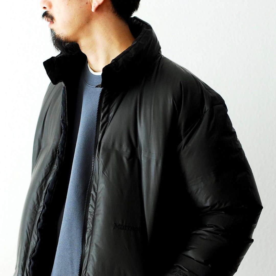 のインスタグラム：「_ ［#10倍ポイント開催中！］ VAINL ARCHIVE × MARMOT / ヴァイナル アーカイブ× マーモット "PUFF JACKET" ¥86,900- _ 〈online store / @digital_mountain〉 https://www.digital-mountain.net/shopdetail/000000012737/ _ 【オンラインストア#DigitalMountain へのご注文】 *24時間受付 *15時までご注文で即日発送 *1万円以上ご購入で送料無料 tel：084-973-8204 _ We can send your order overseas. Accepted payment method is by PayPal or credit card only. (AMEX is not accepted)  Ordering procedure details can be found here. >>http://www.digital-mountain.net/html/page56.html  _ #VAINLARCHIVE #ヴァイナルアーカイブ _ 本店：#WonderMountain  blog>> http://wm.digital-mountain.info _ 〒720-0044  広島県福山市笠岡町4-18  JR 「#福山駅」より徒歩10分 #ワンダーマウンテン #japan #hiroshima #福山 #福山市 #尾道 #倉敷 #鞆の浦 近く _ 系列店：@hacbywondermountain _」