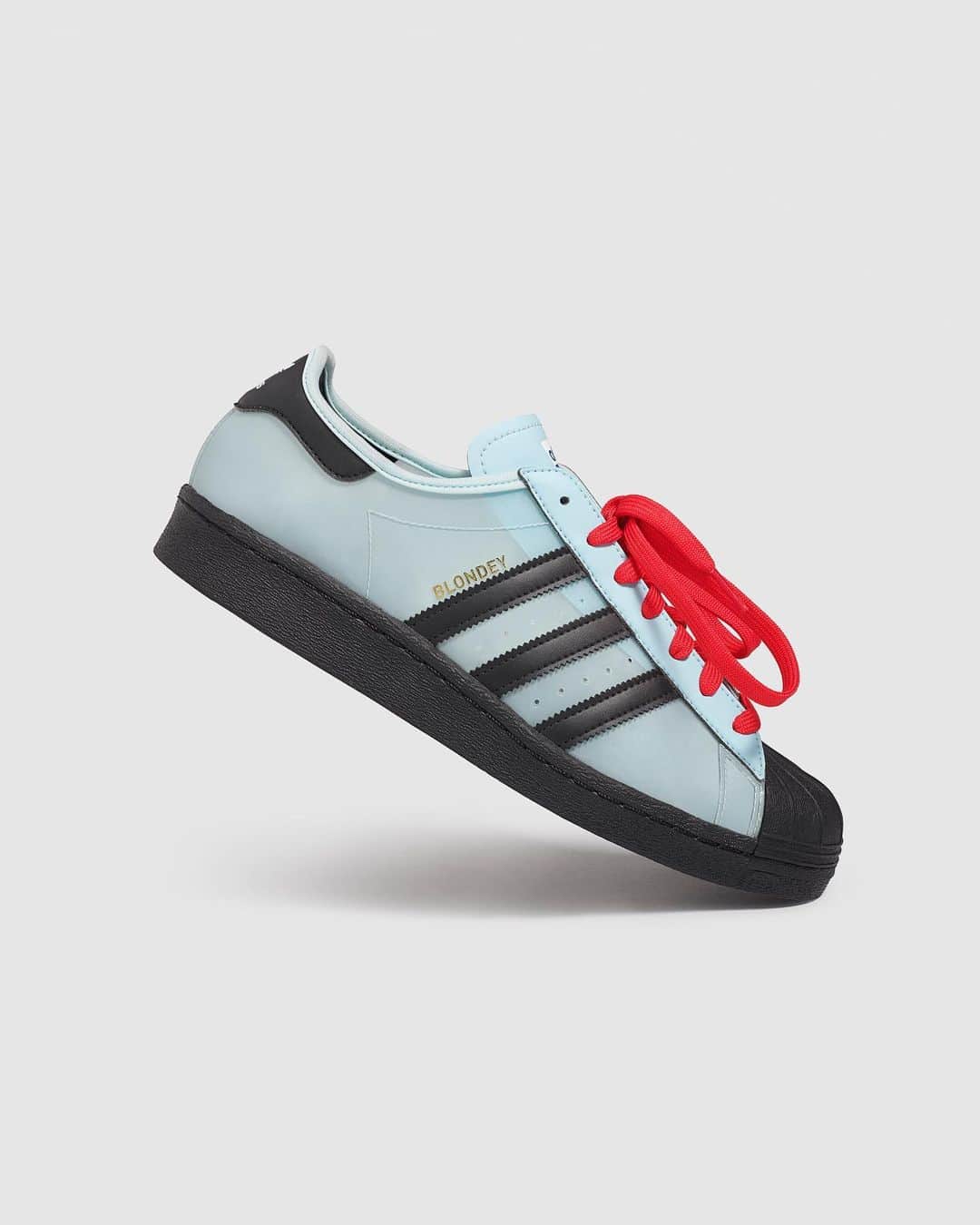 adidas Originalsのインスタグラム：「Moonwalk on water.  @blondey returns with his latest iteration of the Superstar, this time in a limited edition Starlight Blue colorway.  For details on his exclusive pre-launch, head over to @blondey's Instagram channel.   Official launch on adidas.com and Confirmed on January 16 2021.」