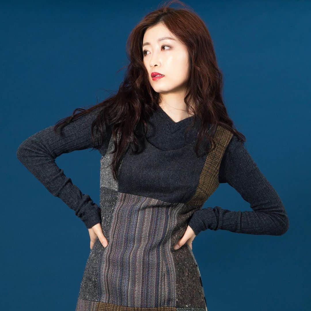 playfulさんのインスタグラム写真 - (playfulInstagram)「recommend item:DOLCE&GABBANA ショート丈Vネックリブニットセーター/¥9,790  https://www.playful-dc.com/products/details88227.html  #プレイフル #新着 #古着 #古着買取 #ブランド古着 #お洒落さんと繋がりたい #DCブランド #ユーズド #ヨウジヤマモト #ジャンポールゴルチエ  #イッセイミヤケ #コムデギャルソン #プリーツプリーズ #ワイズ #撮影代行 #商品撮影 #広告写真#ドルチェアンドガッバーナ  #playful #jeanpaulgaultier #commedesgarcons #isseymiyake #yohjiyamamoto #papas #pleatsplease #ys #cdg #used #dolceandgabbana」12月16日 18時02分 - playful_dc