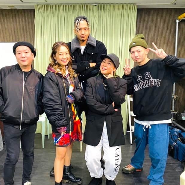 LITTLEのインスタグラム：「フリースタイルティーチャー」