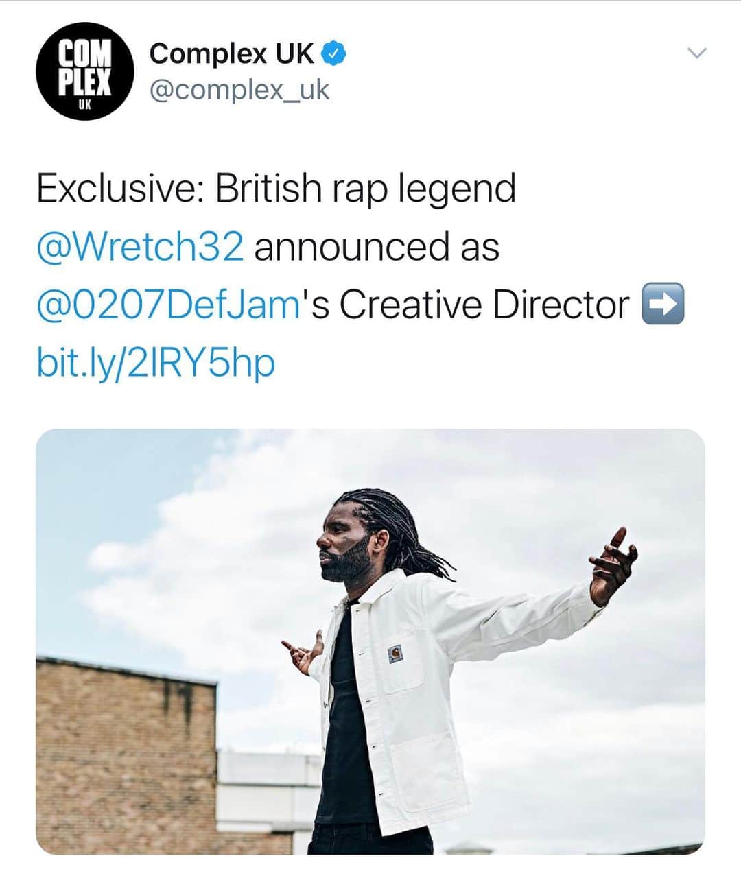 WRETCH 32のインスタグラム：「When you eat, sleep & breathe music you go where ever it calls you. I’ve been working with the genius Alec for over 10 years, so I’m looking forward to the next 10 with @twintings @charsnaps & the rest of the @0207defjam family!   Life is about growth, mastering challenges, then running out of space in your BIO... having said that, I’m currently running out of space in my wardrobe with all these new hats I’m trying on. It’s not capping if the cap fits. P.S music still coming 😉」