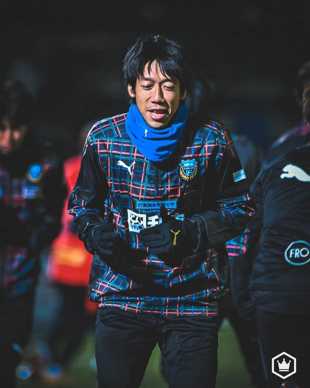 のインスタグラム：「. 等々力でのJ1ラストマッチも、いつものように（2020.12.16）  📷Photo by @shimpeei（SOCCERKING）  #中村憲剛 #OneFourKengo #ケンゴありがとう #川崎フロンターレ #frontale #Jリーグ #JLeague #J1 #J撮り #football #サッカーキング #⚽️ #サッカー」