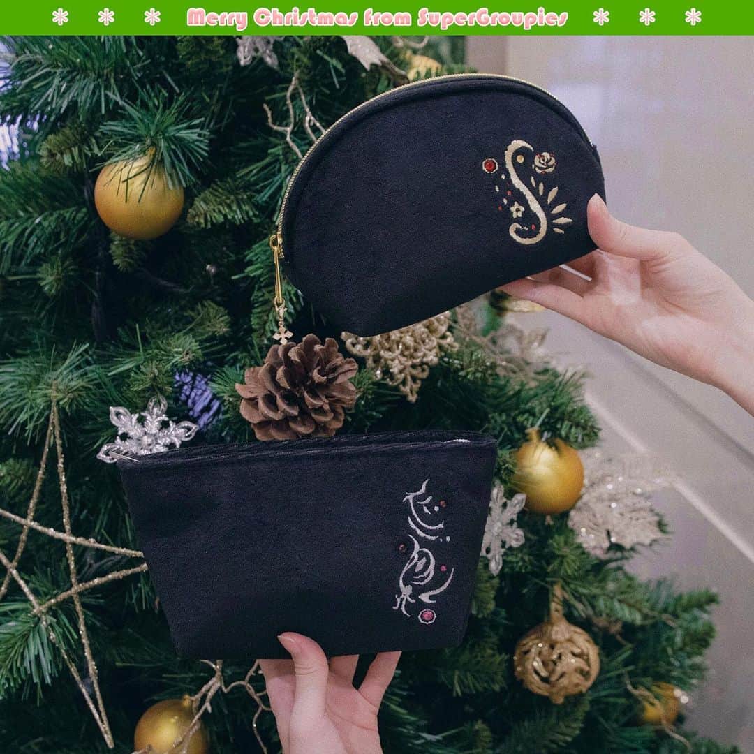 SuperGroupiesのインスタグラム：「＼🎅 #スパグルクリスマス キャンペーン🎄開催中／ ⠀ ⠀ 今年最後のプレゼントキャンペーンは なんと、合計「25」名様に豪華なプレゼントが当たる！ ⠀ ⠀ 今年もSuperGroupiesに たくさんの「いいね」をくださった皆さまへ 感謝の気持ちを込めて…💖 ⠀ より多くの方にこの気持ちが届けられるよう 4週連続、計25名様に当たる プレゼントキャンペーンを開催します🎁💨 ⠀ ⠀ 🤔「どんなプレゼントが用意されているの？」 プレゼント対象商品は 毎週順次紹介していきます！ ⠀ 次はどんなプレゼントが紹介されるんだろうと 楽しみにしていただけたらと思います🤗✨ ⠀ ⠀ ⠀ ⠀ 🌈ワクワクが止まらない #スパグルプレゼント 🎄🎅🎁💫 ⠀ ⠀ 🔻応募方法など詳細は、こちらをチェック🔻 ⠀ ⠀ 📌この投稿のプレゼント商品 #アイドリッシュセブン 13) 七瀬陸 モデル ポーチ【1名様】 14) 九条天 モデル ポーチ【1名様】 ⠀ ⠀ 📌応募方法 カンタン3ステップで応募できます！ ─────────────────────﻿ 1️⃣SuperGroupies 公式アカウント（ @supergroupies ）をフォロー﻿ 2️⃣この投稿を「いいね！」 3⃣この投稿に「ご希望のプレゼント1点」をコメント ─────────────────────﻿⠀⠀⠀⠀⠀⠀⠀ ⠀ ⠀ 📌キャンペーン期間 12/1（火）〜12/31（木）23時59分まで﻿﻿ ⠀ ⠀ ⠀ 📌注意事項 ・キャンペーン期間中の応募用投稿1つにつきご希望商品は1点までとなります。 ・異なる投稿に複数で応募することは可能です。期間中11回の投稿を予定しておりますので、ご応募可能数も11回になります。 ・公開/非公開アカウント問わずご参加できるキャンペーンです。 ・当キャンペーンの当選発表は2021年1月上旬を予定しております。 ・当選者には当店のアカウント（@supergroupies）からDMをお送りします。 ・当選者には発送のため個人情報（ご住所、電話番号、お宛名）を頂いており、お受け取りが無事確認できましたら、個人情報は完全破棄しております。 ・当選商品は撮影に使用したサンプル品も含まれます。ご了承のほどお願いいたします。⠀ ・当選商品の発送は日本国内に限らせていただきます。﻿ ・当選した方はこちらのアカウント・ライブ配信にて紹介させていただく場合がございます。 ⠀」