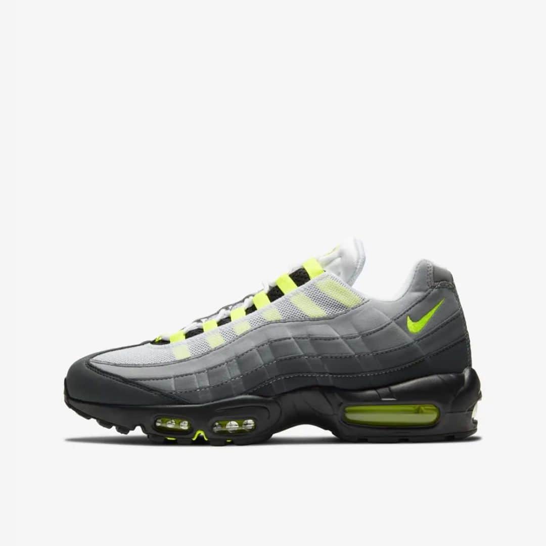 UNITED ARROWS & SONSさんのインスタグラム写真 - (UNITED ARROWS & SONSInstagram)「【 Info 】﻿ ＜ NIKE AIR MAX 95 OG ＞﻿ 12月17日(木)に発売を予定していたこちらの商品ですが、非常に多くのお客様からの反響を踏まえ、抽選販売に変更いたします。﻿ 心待ちにされていたお客様にはご迷惑をお掛けいたしますが、なにとぞご了承のほどよろしくお願いいたします。﻿ 販売方法の詳細はストーリーズのリンクをご確認ください。﻿ ※ @h_beautyandyouth からも応募可能です。 ﻿ We will postpone the release of this sneakers.﻿ Once the release date and other details are decided, we will announce it again on Instagram. We apologize for the inconvenience﻿ ﻿ #NikeAirMax95﻿ #UnitedArrowsAndSons﻿ #UnitedArrows」12月16日 19時03分 - unitedarrowsandsons