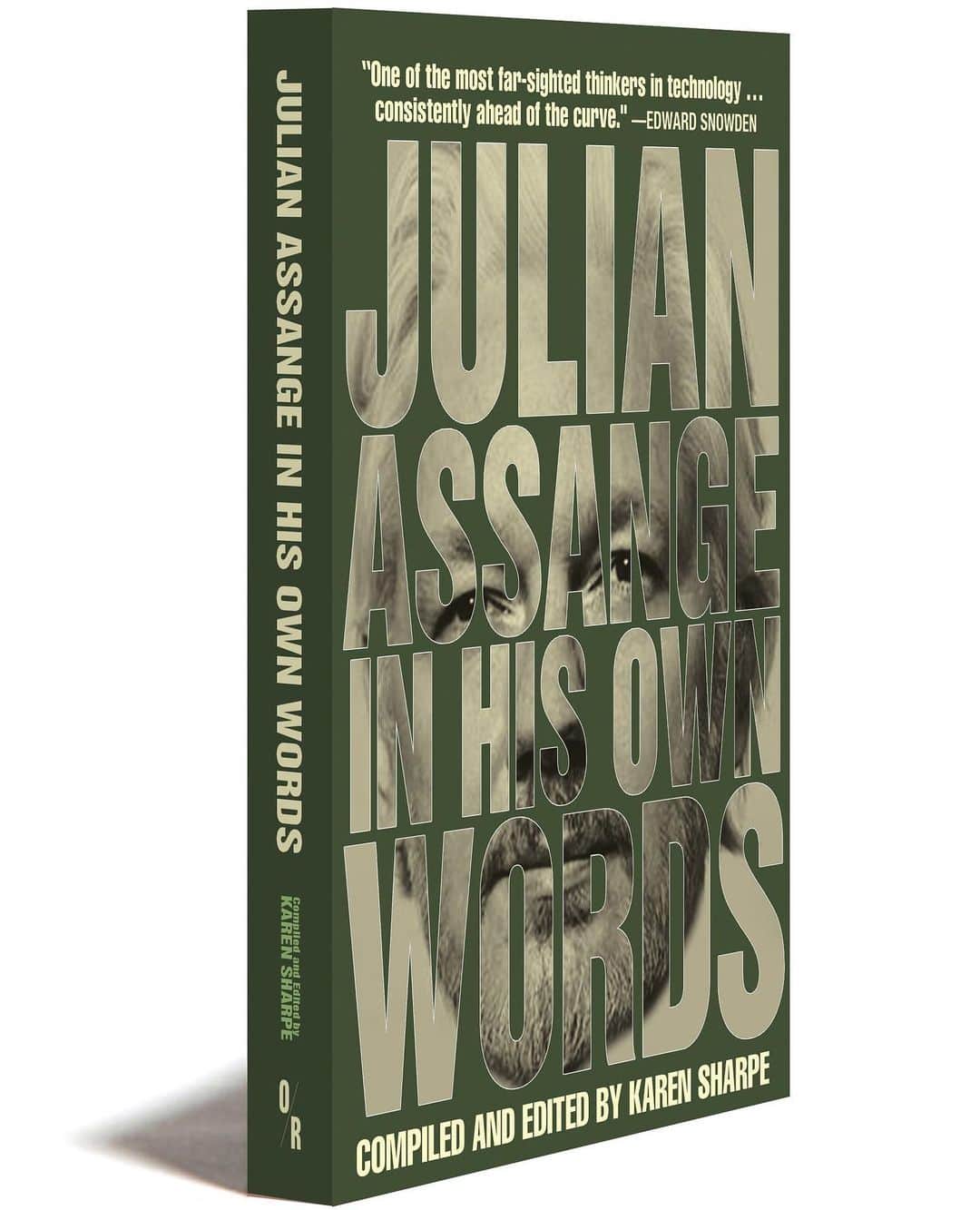 WikiLeaksさんのインスタグラム写真 - (WikiLeaksInstagram)「New Assange book available to pre-order NOW from @or_books #Assange   Order Now: https://www.orbooks.com/catalog/julian-assange-in-his-own-words/」12月16日 19時35分 - wikileaks