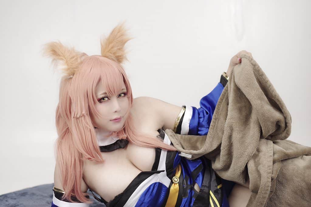 saiちゃんはにさいさんのインスタグラム写真 - (saiちゃんはにさいInstagram)「#玉藻の前 #tamamo #tamamocosplay #tamamonomaecosplay #fgo #fate #fategrandorder #fatecosplay #fgocosplay #fgoコスプレ #fgo #コスプレ #コスプレイヤー #コスプレ撮影 #コスプレ女子 #cosplay #cosplayer #cosplaygirl #cosplayphoto #こすぷれ #こすぷれいやー #撮影会 #撮影会モデル #photomodel #photo  #Japanesemodel #Japanesegirl #japaneseidol #otaku #otakugirl」12月16日 20時03分 - saichan1sai