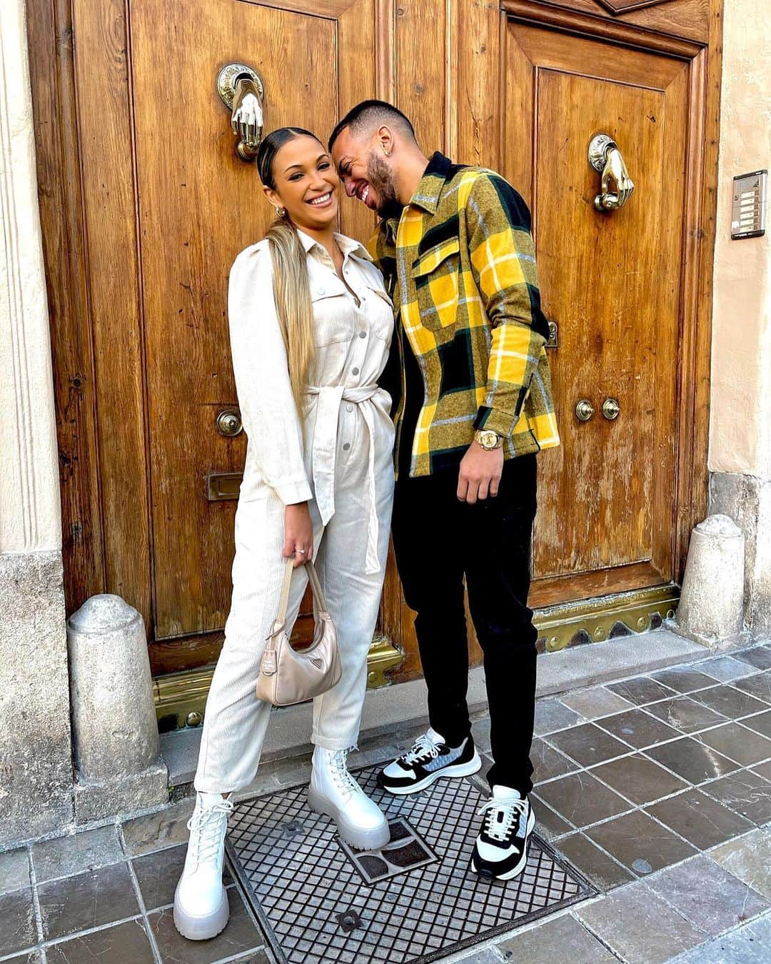 ルベン・ヴェソのインスタグラム：「Happiness 👫🏽😁❤️」