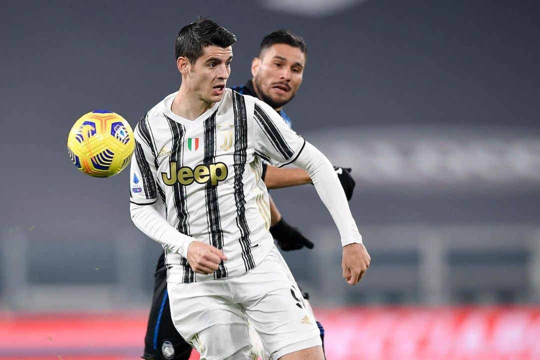アルバロ・モラタのインスタグラム：「Partita difficile mi dispiace per il risultato ma  tra poco ci sarà un’altra occasione e ce la metterò tutta! Sempre avanti, forza @juventus  partido dificil, pero hay que seguir con fuerza y determinación #forzajuve ⚪️⚫️❤️」