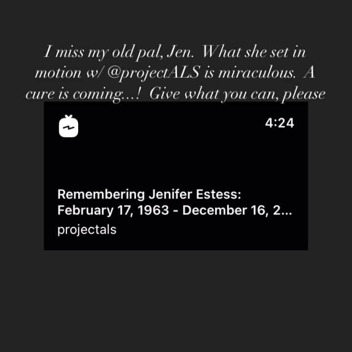 ロブ・モローのインスタグラム：「I miss my old pal, Jen.  What she set in motion w/ @projectALS is miraculous.  A cure is coming...! Give what you can, please.」