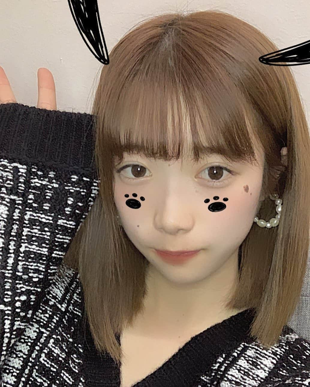 永瀬かこのインスタグラム：「インスタライブありがとう！！ 久しぶりにしたけどすごく楽しすぎて 10分で終わるはずが20分くらいやってた笑 ・ 次のライブはしっかり告知してからやります おやすみ🌙*ﾟ」