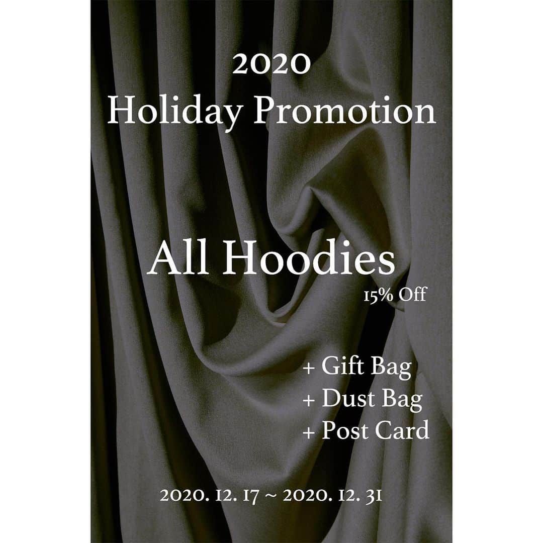 チョ・ヒョナさんのインスタグラム写真 - (チョ・ヒョナInstagram)「Wonderwall edition  Holiday promotion 💖   오늘밤 12시 오픈 Opens at midnight 🖤  원더월 에디션 홀리데이 프로모션   #wonderwall #wonderwall_edition 2020.12.17-2020.12.31  All hoodies 15% off & gift set 💙」12月16日 22時05分 - tenomahj