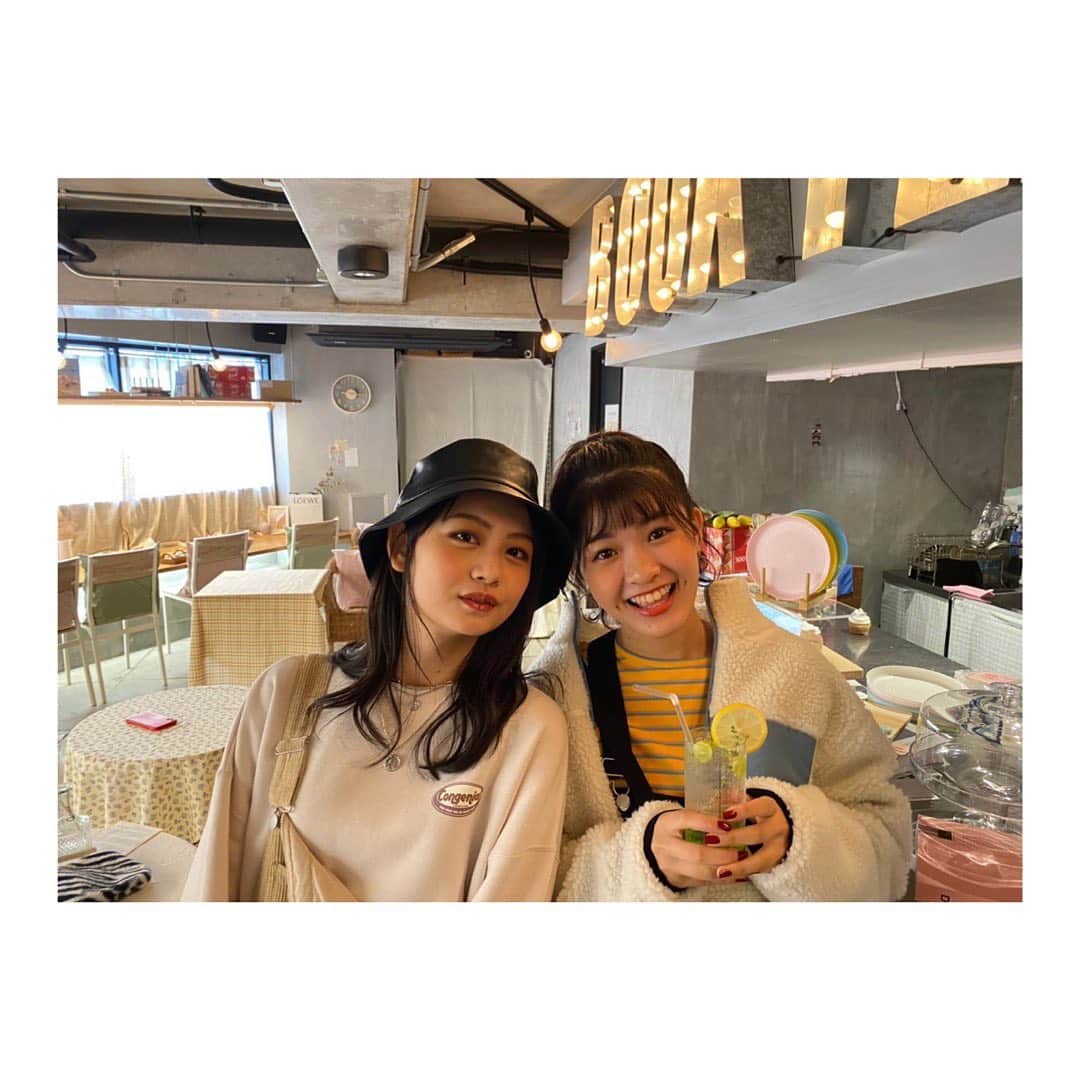 湊胡遥のインスタグラム：「・ 🥰🌼 @yasumura_mana  #今日寒かったですね #暖かい格好して寝てね #今日も一日お疲れ様でした☺︎」