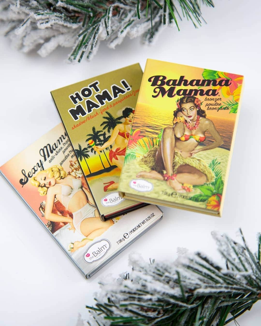 the Balmさんのインスタグラム写真 - (the BalmInstagram)「Gift yourself this holiday szn and grab all three of our Mama’s to get 30% off 😘   #thebalm #thebalmcosmetics #gift #holiday #beauty #glam #holidayglam #giftidea」12月17日 0時07分 - thebalm