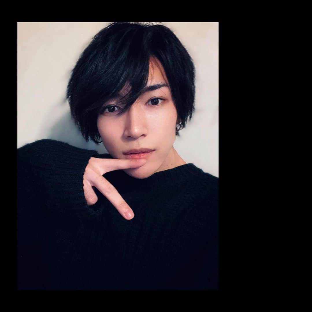 伊藤澄也のインスタグラム：「. 今回も髪切ってもらいました！ いつもありがとうございます🙋‍♂️ #新宿御苑前#美容院#dish」
