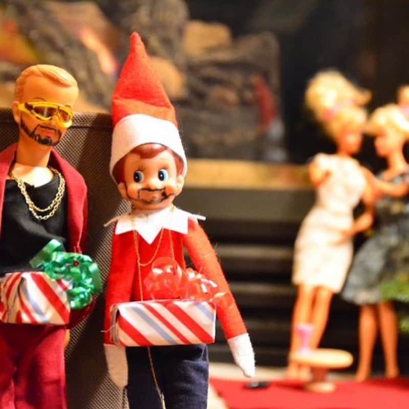 Average Parent Problemsのインスタグラム：「If you are running out of ways to position your elf, here are a few more options! 😱😱😱 Also, if you were one of the people who thought making your elf quarantine for 14 days was stealing the magic of Christmas away from children, YOU SHOULD NOT SWIPE THROUGH THIS ALBUM. Find more inappropriate elves at the link in my bio!」