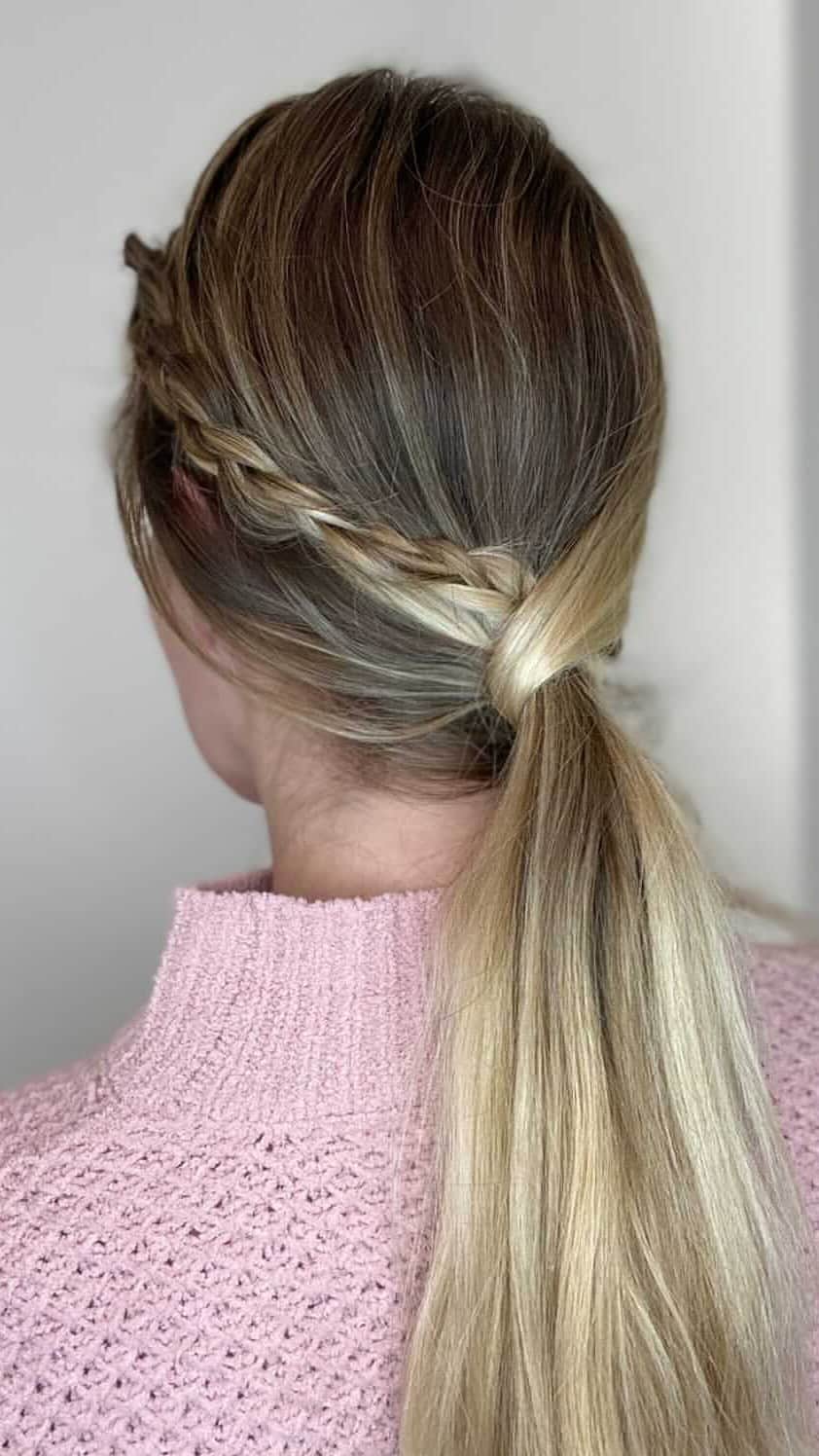 I N S T A B R A I Dのインスタグラム：「LOVE this hair hack by @nicoletorgerson_ 🤍👏🏼💥」