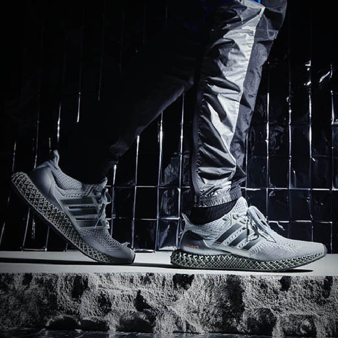 adidas Italiaさんのインスタグラム写真 - (adidas ItaliaInstagram)「Una nuova era per il running. Ultra4D. Ora disponibili   #adidasrunning」12月17日 1時30分 - adidasita