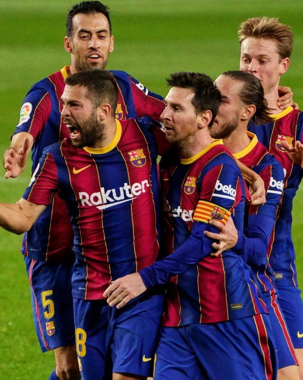 LFPさんのインスタグラム写真 - (LFPInstagram)「Mission accomplished! ✅💙❤️  #LaLiga #LaLigaSantander #Barça #Football #Goals」12月17日 7時08分 - laliga