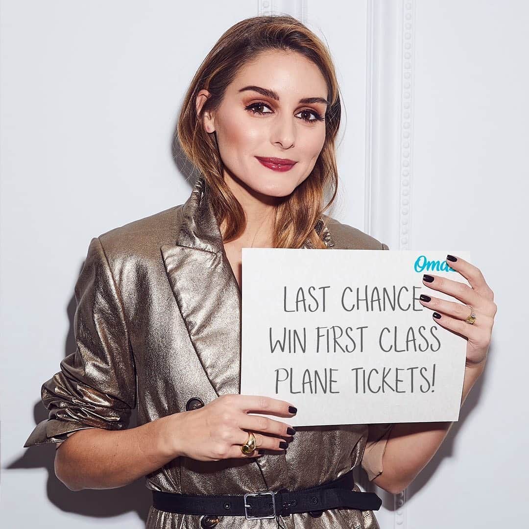 オリヴィア・パレルモのインスタグラム：「It’s your last chance to win first class plane tickets!!! ✈️ You can fly whenever and wherever you want, plus this is all to support the wonderful work of @dressforsuccess. Click the link in bio or go to omaze.com/olivia to enter TODAY! Thank you, again, to @omaze for making this all possible 🤗  Can’t wait to see who the lucky winner is!!!」