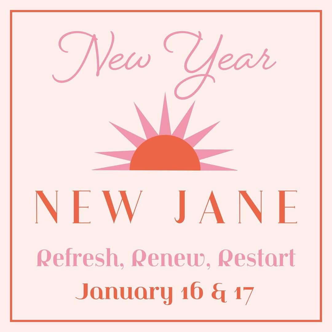 ジューン・ダイアン・ラファエルのインスタグラム：「No one loves a New Years resolution like I do. $20 tickets avail - all are welcome! Link in bio!」