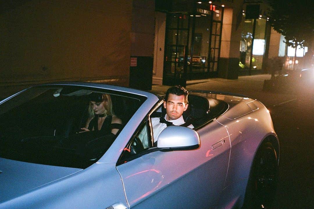 のインスタグラム：「VROOM VROOM VROOM VROOM...」