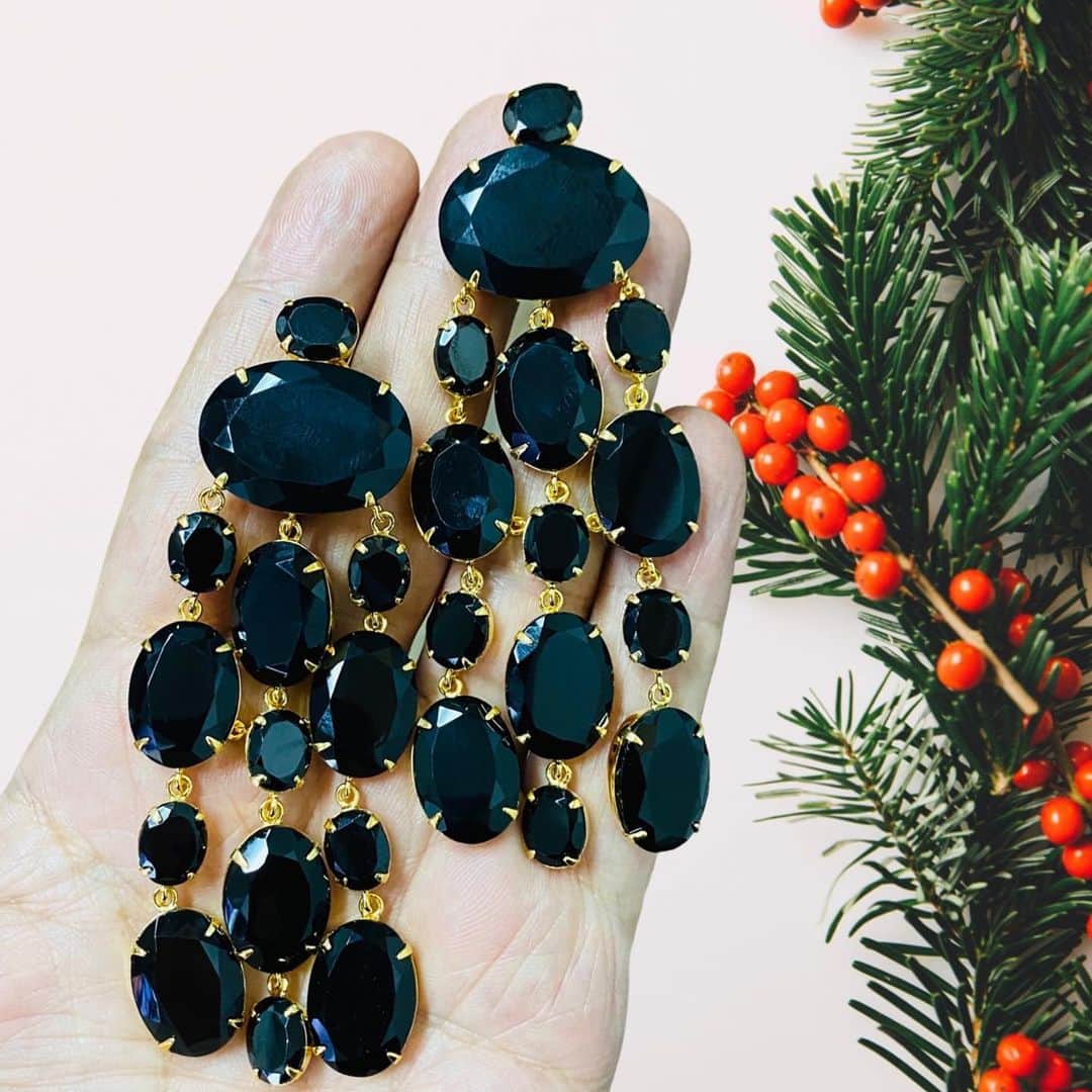 のインスタグラム：「We are shipping these beauties today, and they’re going make someone very happy ! . . . . . . . .」