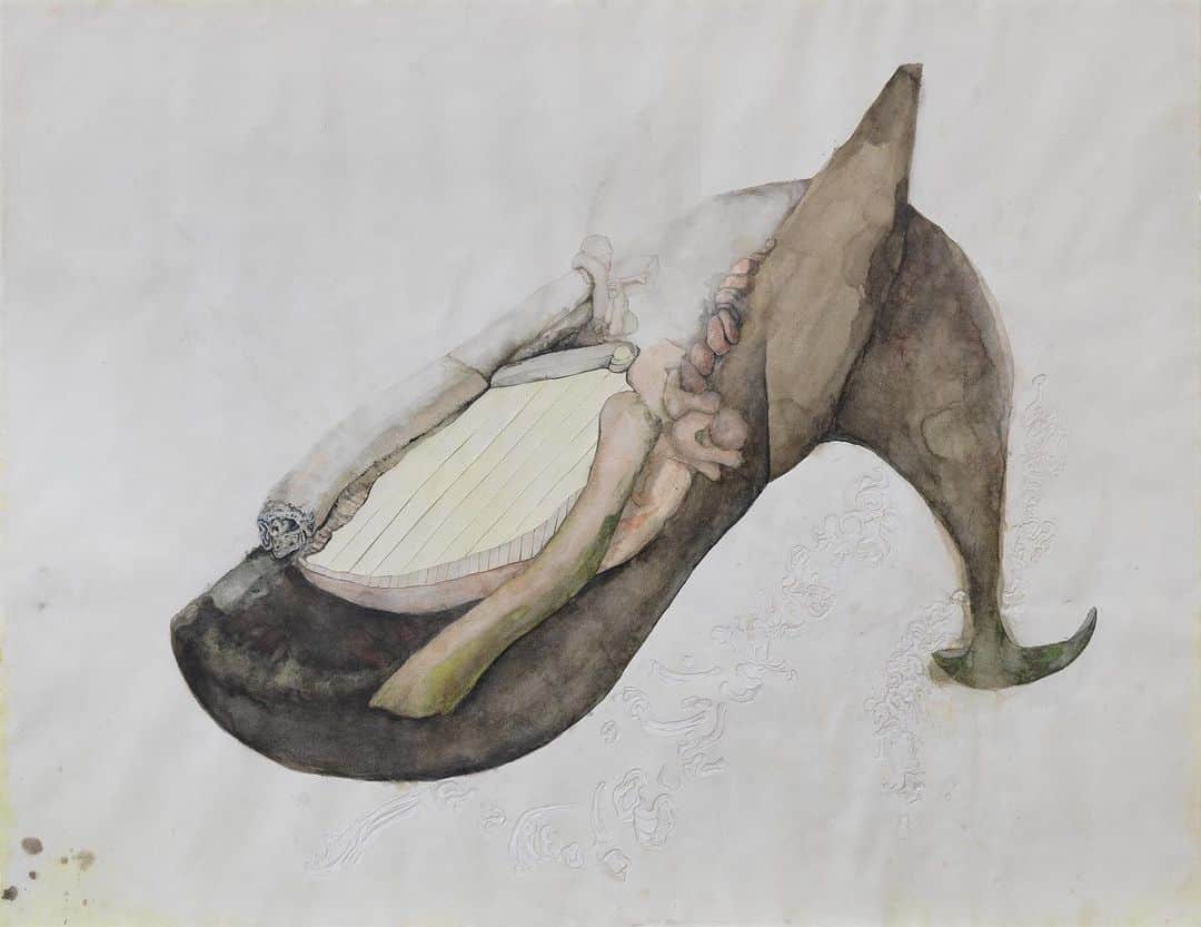 のインスタグラム：「“The symbolic for me is about carrying and the potential to carry—It’s like magic.” —Ellen Gallagher  Happy birthday to Ellen Gallagher, born on this day, December 16, in Providence, Rhode Island.   In a “Gagosian Quarterly” feature, Ellen Gallagher discusses the origins of her artistic practice with curator Adrienne Edwards. Follow the link in our bio for more.  _________ #EllenGallagher #Gagosian #GagosianQuarterly Ellen Gallagher, “Watery Ecstatic,” 2019 © Ellen Gallagher」