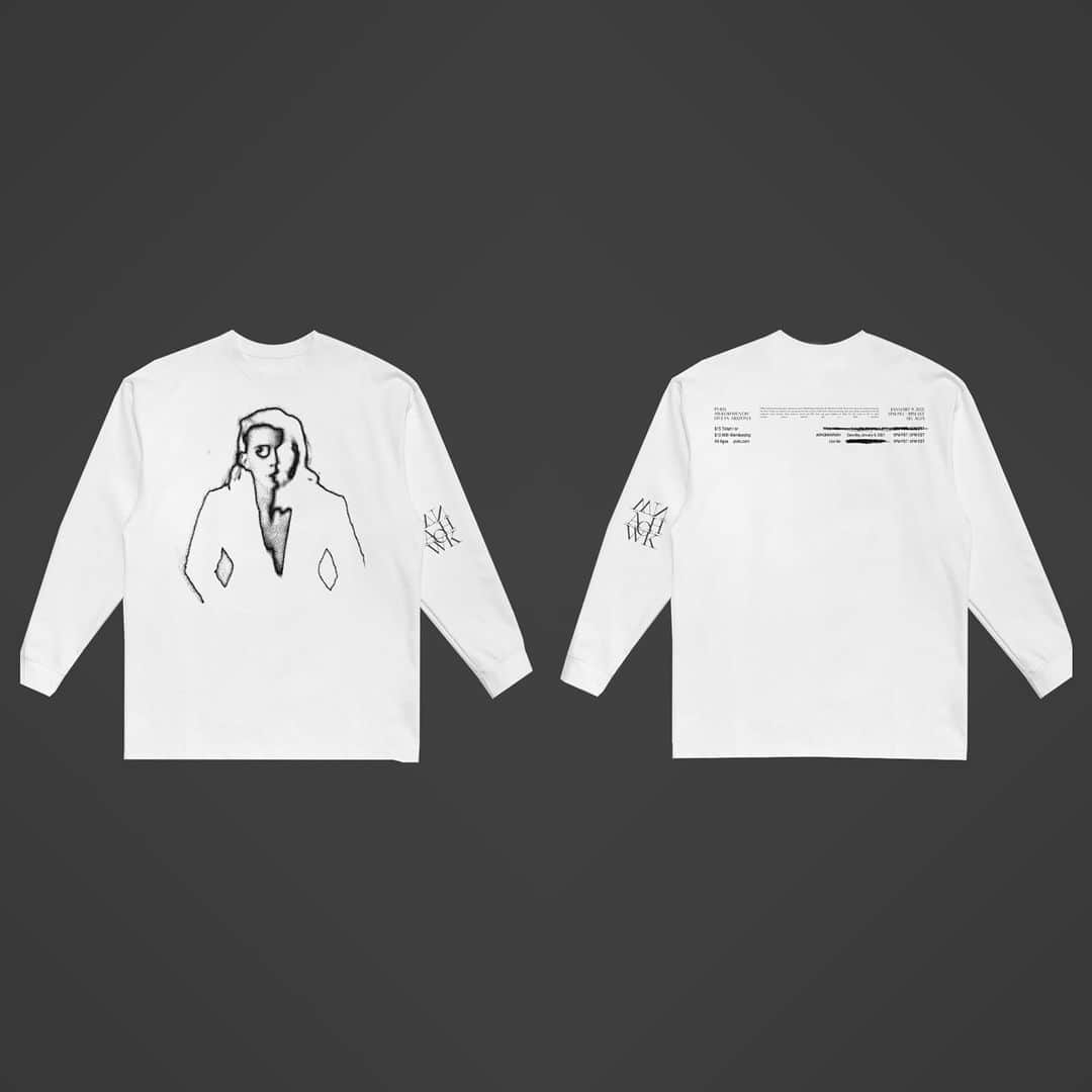 PVRISのインスタグラム：「Reminder, AWKOH,AWNOH merch is now live for Pillar subscribers - become a Pillar subscriber over at pvris.pillar.club to get access now.」