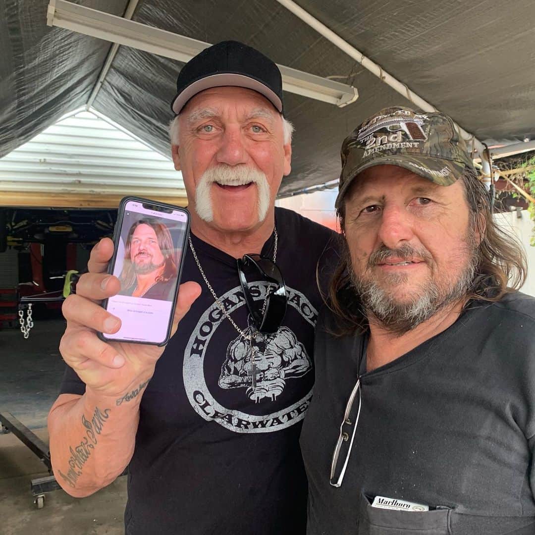 ハルク・ホーガンのインスタグラム：「I found #ajstyles brother!!!」