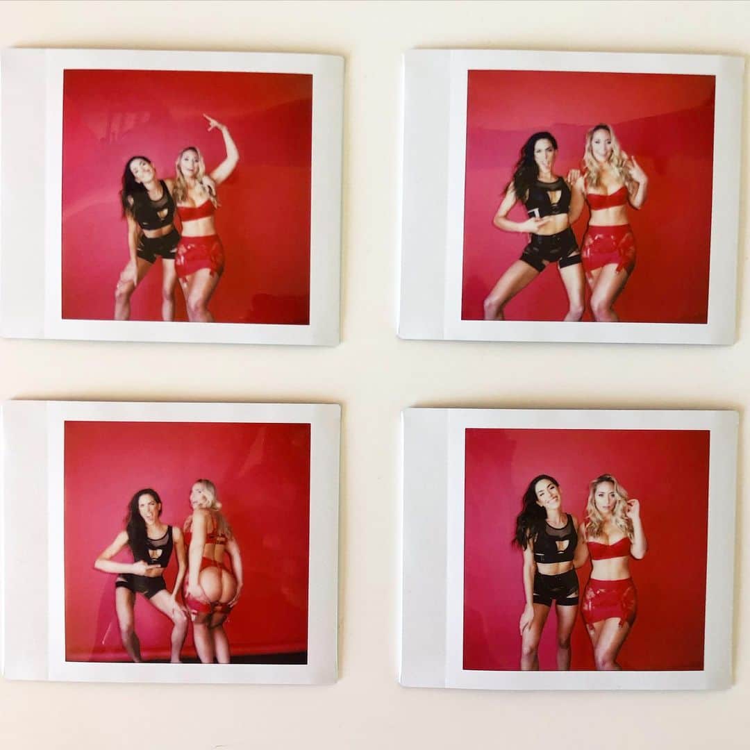 Sydney A Malerのインスタグラム：「#TB Right before quarantine. Polaroids we sent out to our Patreon Fam ❤️  .  . It’s the bottom left one for me 😂😂😂」