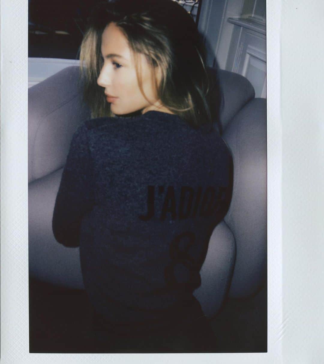 Mathilde Goehlerのインスタグラム：「@dior 🖤@themisspopo 🖤」