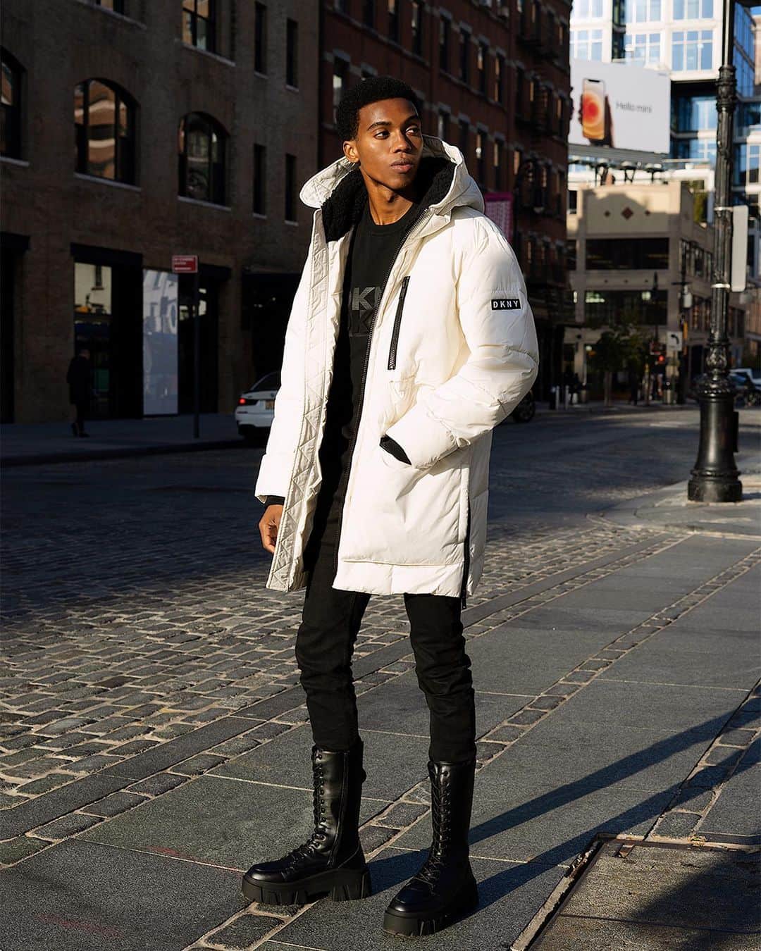 DKNYのインスタグラム：「@Luda_ is ready for a New York winter in #DKNY. #DKNYSTATEOFMIND」