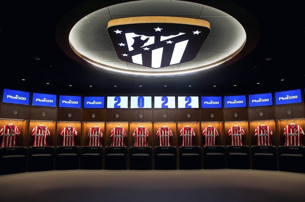 アトレティコ・マドリードさんのインスタグラム写真 - (アトレティコ・マドリードInstagram)「🏧🤝 El Atlético de Madrid y @plus500 renuevan su acuerdo de patrocinio hasta 2022  🏧🤝 Atlético de Madrid & Plus500 renew main sponsorship agreement until 2022.  🔴⚪ #AúpaAtleti  #ElViajeContinúa  #JourneyContinues」12月17日 16時16分 - atleticodemadrid