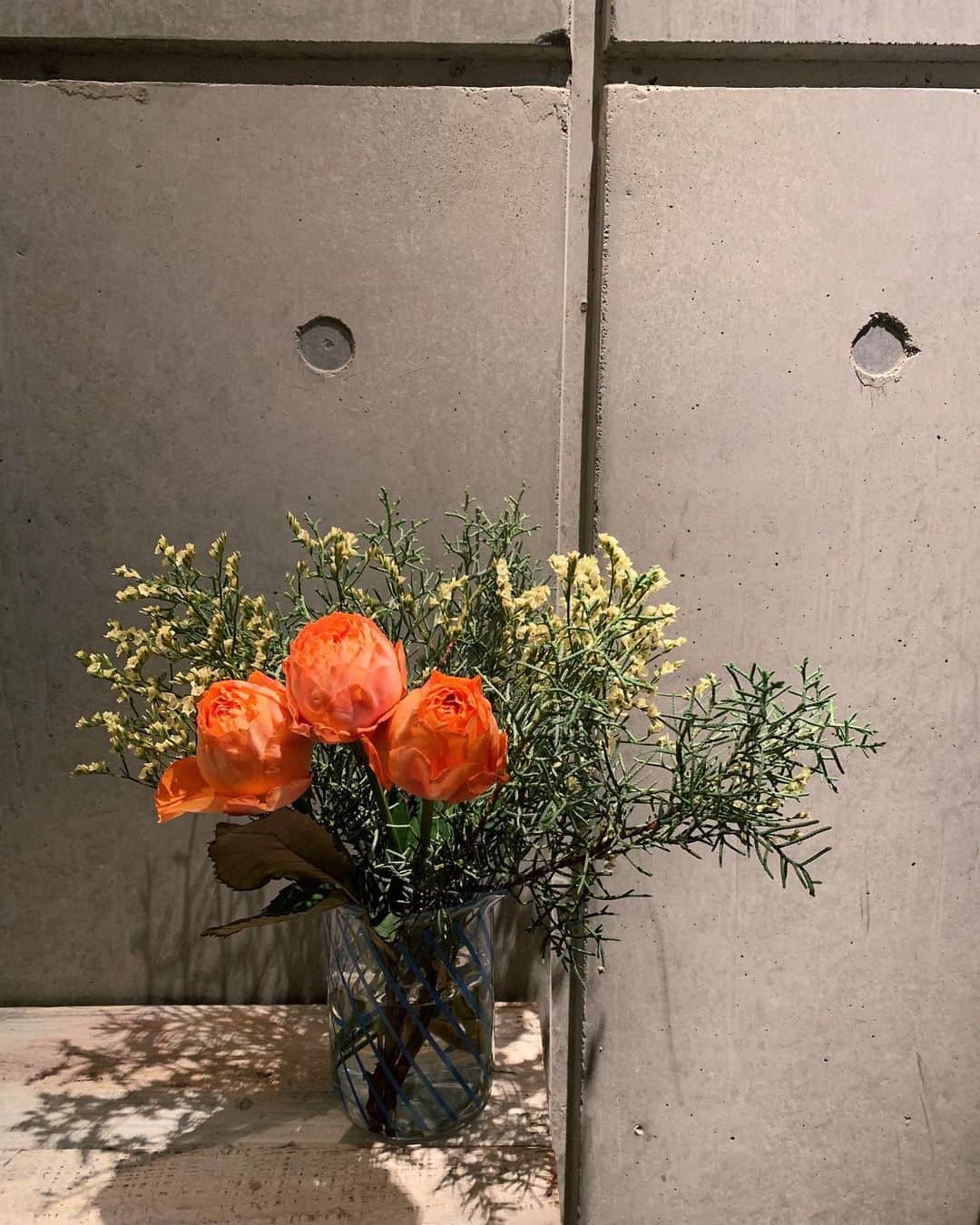 のインスタグラム：「お誕生日って嬉しいなぁ🌼」