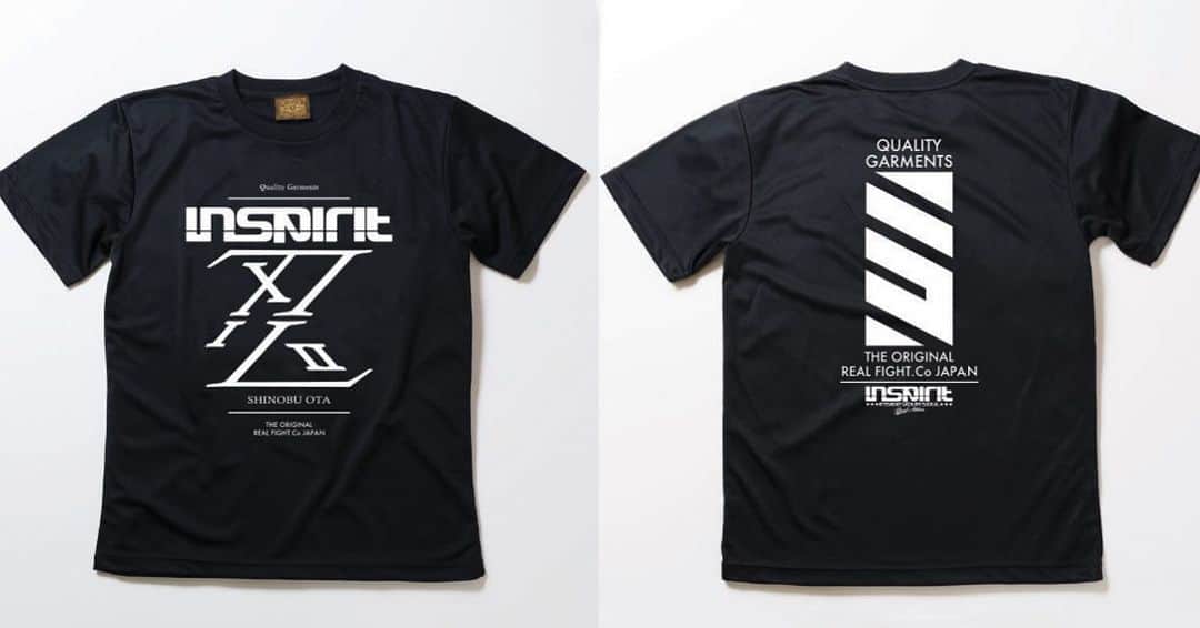 太田忍のインスタグラム：「大晦日のRIZIN26の入場でも着用するTシャツです！ レスラー時代の”忍者レスラー”のイメージと名前の『 忍 』をモチーフにグラフィックしていただきました。  近日販売開始予定です！ inspirit.jp #太田忍  #RIZIN #rizin26」
