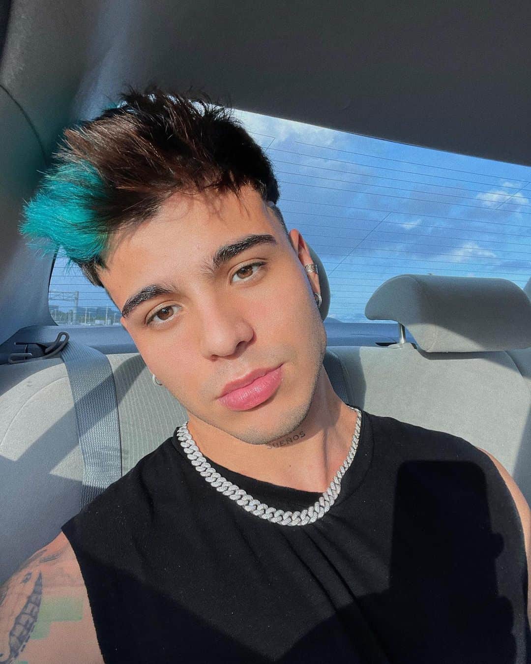 Sebastián Villalobosのインスタグラム：「🥶🥶🥶🥶🥶🥶🥶…」