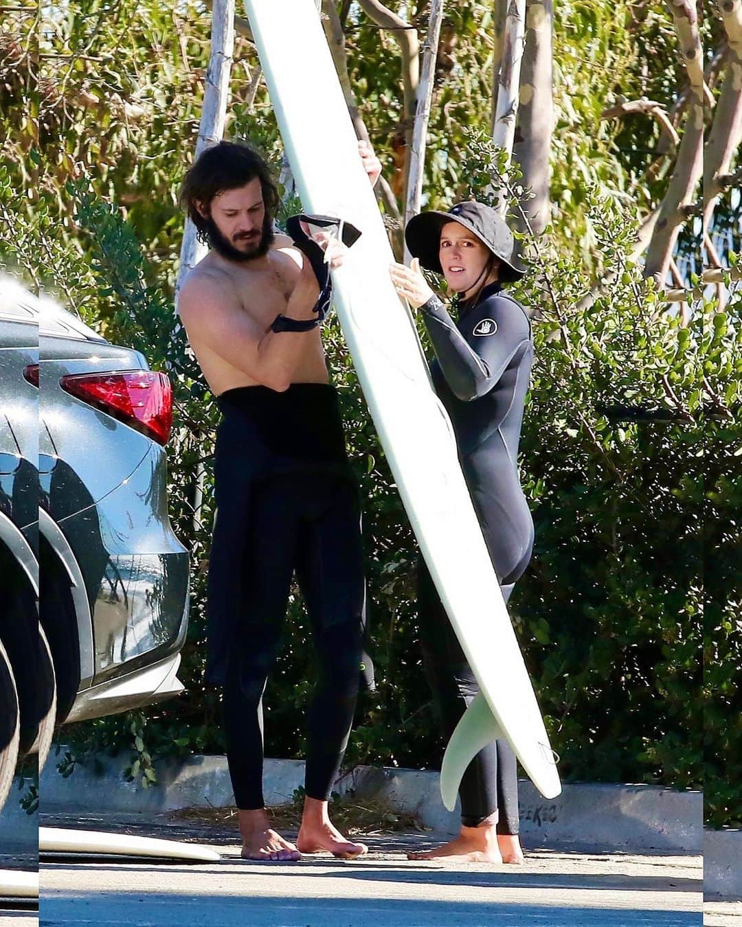 Just Jaredさんのインスタグラム写真 - (Just JaredInstagram)「Adam Brody celebrates his 41st birthday with a surf date with wife Leighton Meester in LA #AdamBrody #LeightonMeester Photos: Backgrid」12月17日 8時56分 - justjared