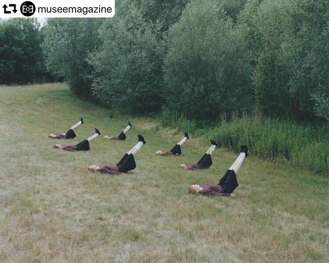 横浪修さんのインスタグラム写真 - (横浪修Instagram)「ニューヨークのMusée Magazineでアッセンブリーシリーズを取り上げて頂きました。良かったらみて下さい。 横浪修 #osamuyokonami repost @museemagazine ・・・ “Osamu Yokonami’s “Assembly” is an eye-catching and affective exploration of anonymity within collectivism. In a series of images that portrays different groups of girls wandering through various natural settings, Yokonami investigates humanity’s intrinsic tribalism, and questions how group living might alter our sense of self, or even erase the boundaries of our own identities—sometimes with good cause.”  Read more at Museemagazine.com  📷 @osamuyokonami   - #musée #museemagazine #photo #photography #photomagazine   - © All rights reserved. Facebook and Instagram cannot use Musée Magazines name or any of its content.」12月17日 11時04分 - osamuyokonami