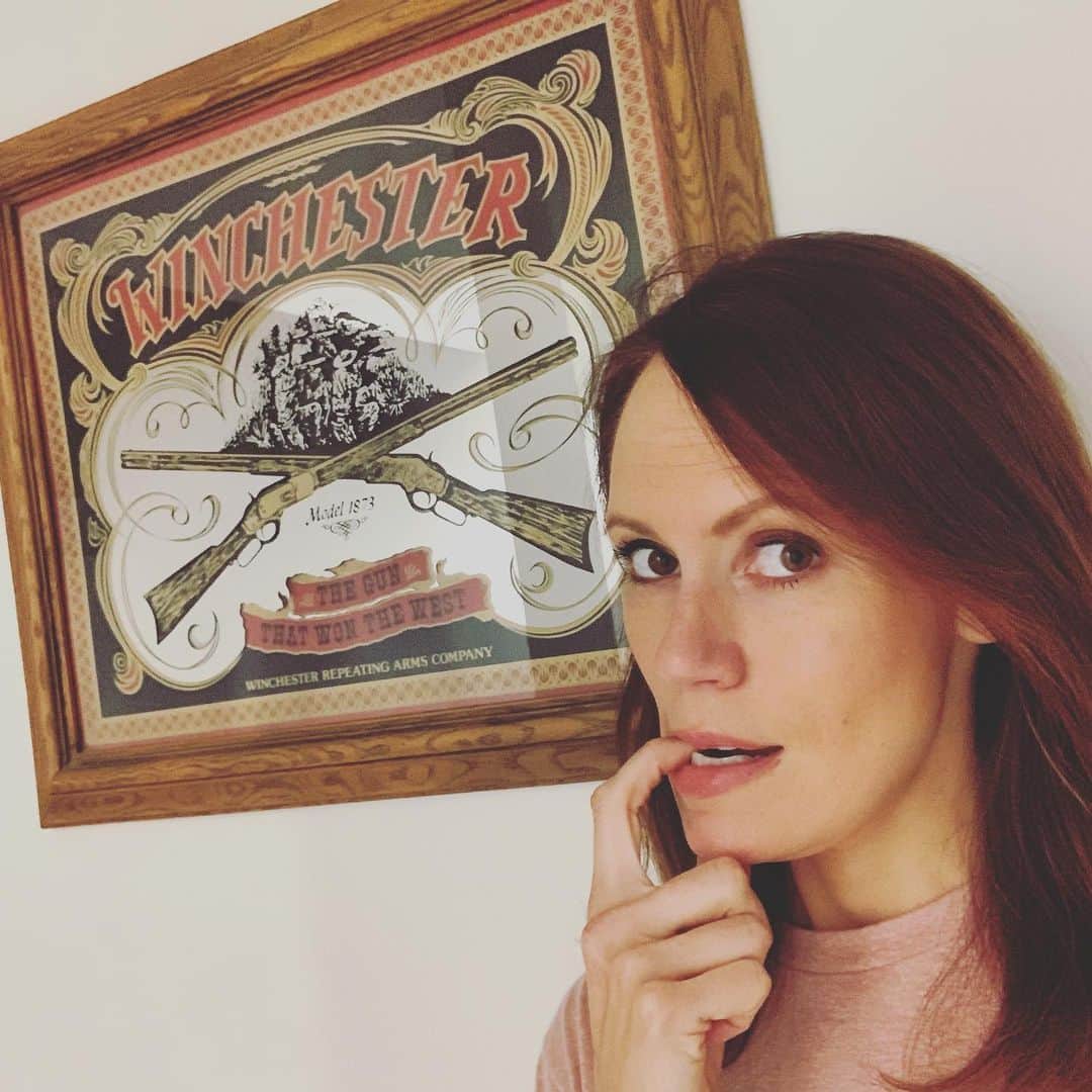 のインスタグラム：「Did I choose this @airbnb or did it choose me? * * * #winchester #spnfamily #supernatural #winchesterbrothers #fate #youcanrunbutyoucanthide #iwishiknewhowtoquityou #howthewestwaswon #winchesterrifles」