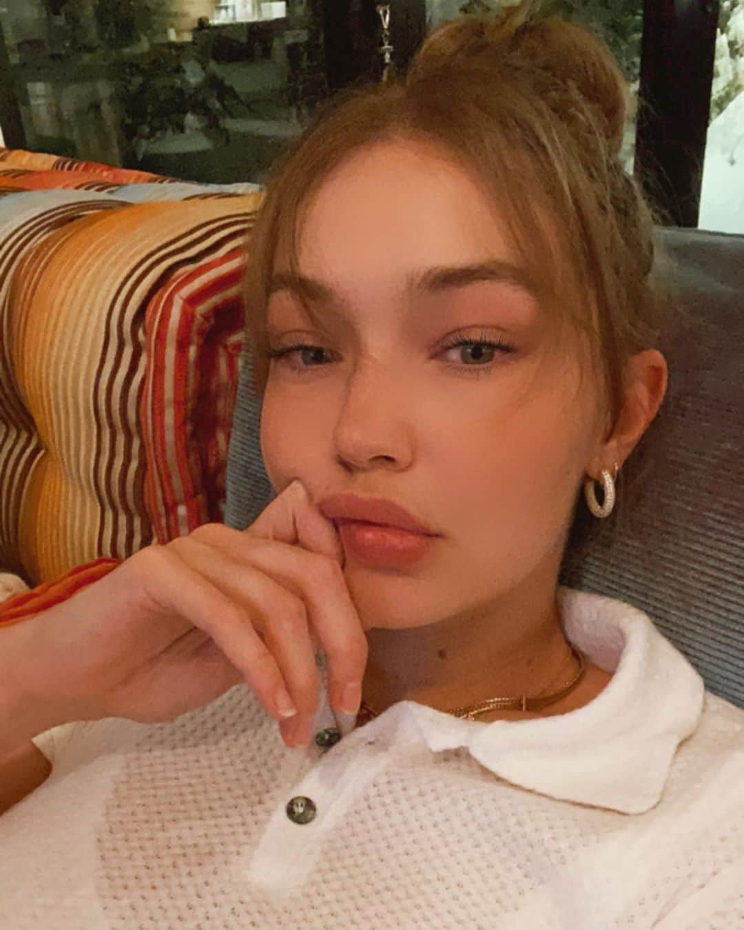 ジジ・ハディッドのインスタグラム：「fresh snow fresh cut」