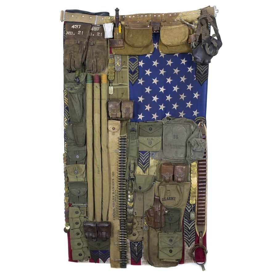 Grace Bonneyのインスタグラム：「Kicking off day two with artist @sara_rahbar_  This piece is entitled Land of the Free, (Flag Series, mixed media, 64” x 40”) Join us for an Instagram live with Sara at 10 am PST, 1 PM EST!」