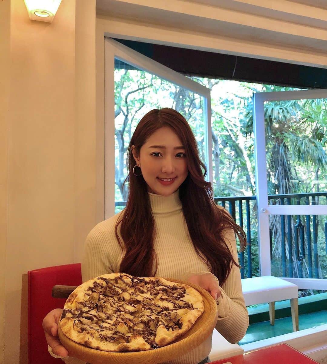 佐々木もよこのグルメインスタ