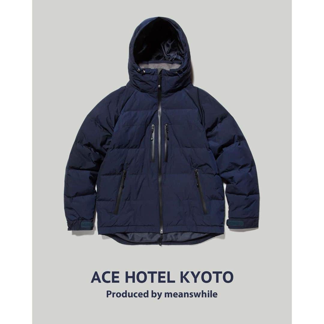 ミーンズワイルのインスタグラム：「ACE HOTEL KYOTOの屋外用ユニフォームとしてダウンジャケットを製作致しました。 ダウンと中綿をパーツごと適切な箇所に切り替えたデザインです。 この様な機会をいただき光栄です。 お声がけいただいた北様、牧野様ありがとうございます。  併せて、友人 @tomoyuki_gunji のSTAY POSITIVE @stay_positive_tokyo 展も開催中です。 お近くにお立ち寄りの際は是非足を運んでみて下さい。  We’ve partnered with Ace Hotel Kyoto to create a down jacket for their outdoor staff uniforms. The design features a mixture of down and padding strategically placed in various areas.  It was an honor to be able to participate in this project, and we thank Kita-sama and Makino-sama for making this possible.  Additionally, our good friend Tomoyuki Gunji’s STAY POSITIVE project is currently on view at Ace Hotel Kyoto until 1/14. For those who have the chance to, please stop by for a visit !」