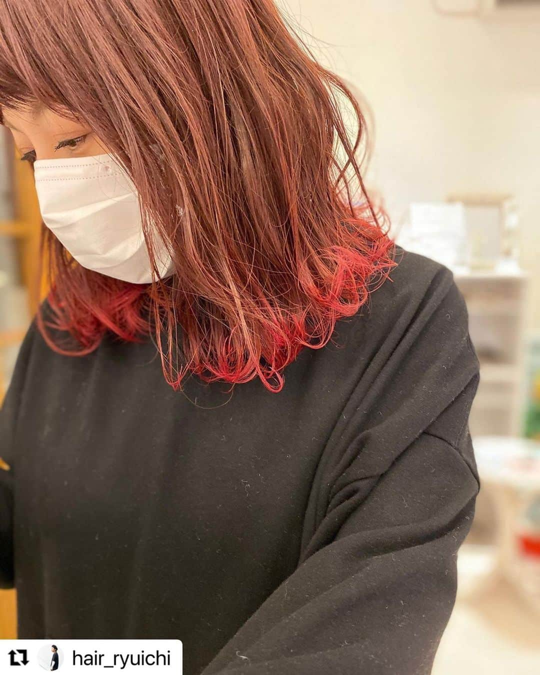 ロコル公式アカウントのインスタグラム：「#Repost @hair_ryuichi with @make_repost ・・・﻿ ﻿ 素敵なカラーデザインですね！  リポストさせて頂きます。  #ロコル #locor #ヘアカラー #haircolor #外国人風カラー #外国人スタイル  #サロンカラー　#saloncolor #バレイヤージュ　#balayage #ハイトーンカラー　#hightone  #デザインカラー　#designcolor  #color #hair #ルベル #lebel　 #タカラベルモント #takarabelmont #stay_creative  #ステイクリエイティブ #クリエイティブを続けよう」