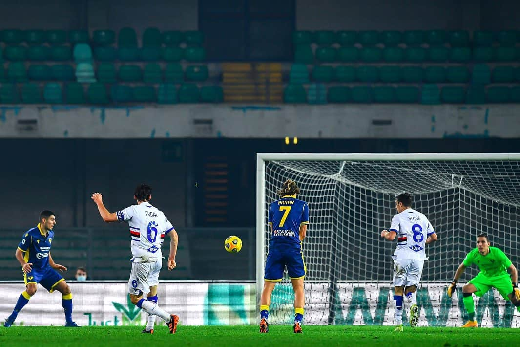 アルビン・エクダルさんのインスタグラム写真 - (アルビン・エクダルInstagram)「Apparently I can also score. Good to know... Great team effort yesterday! Forza Samp 💪🏻 @sampdoria」12月17日 18時11分 - albinekdal